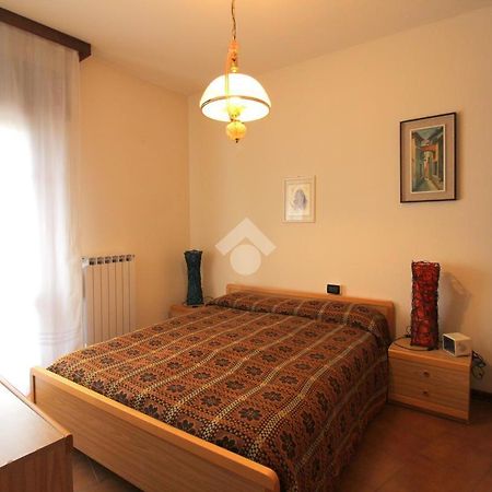 Ampio Bilocale Caorle Lungomare Levante Dış mekan fotoğraf