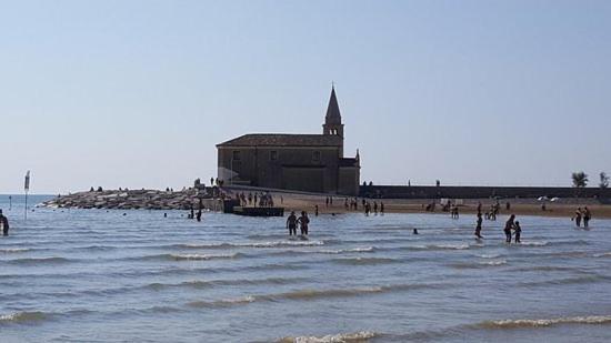 Ampio Bilocale Caorle Lungomare Levante Dış mekan fotoğraf